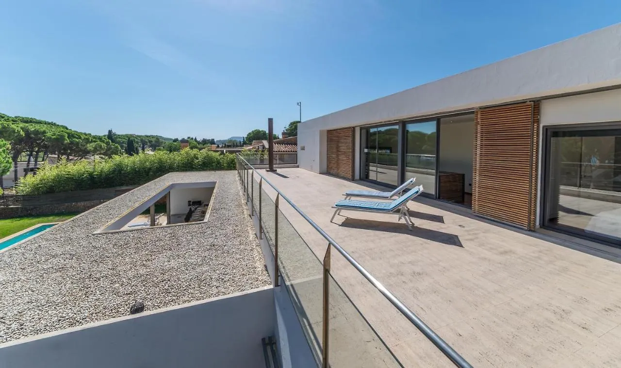 Villa Claudia L' Escala 0*,